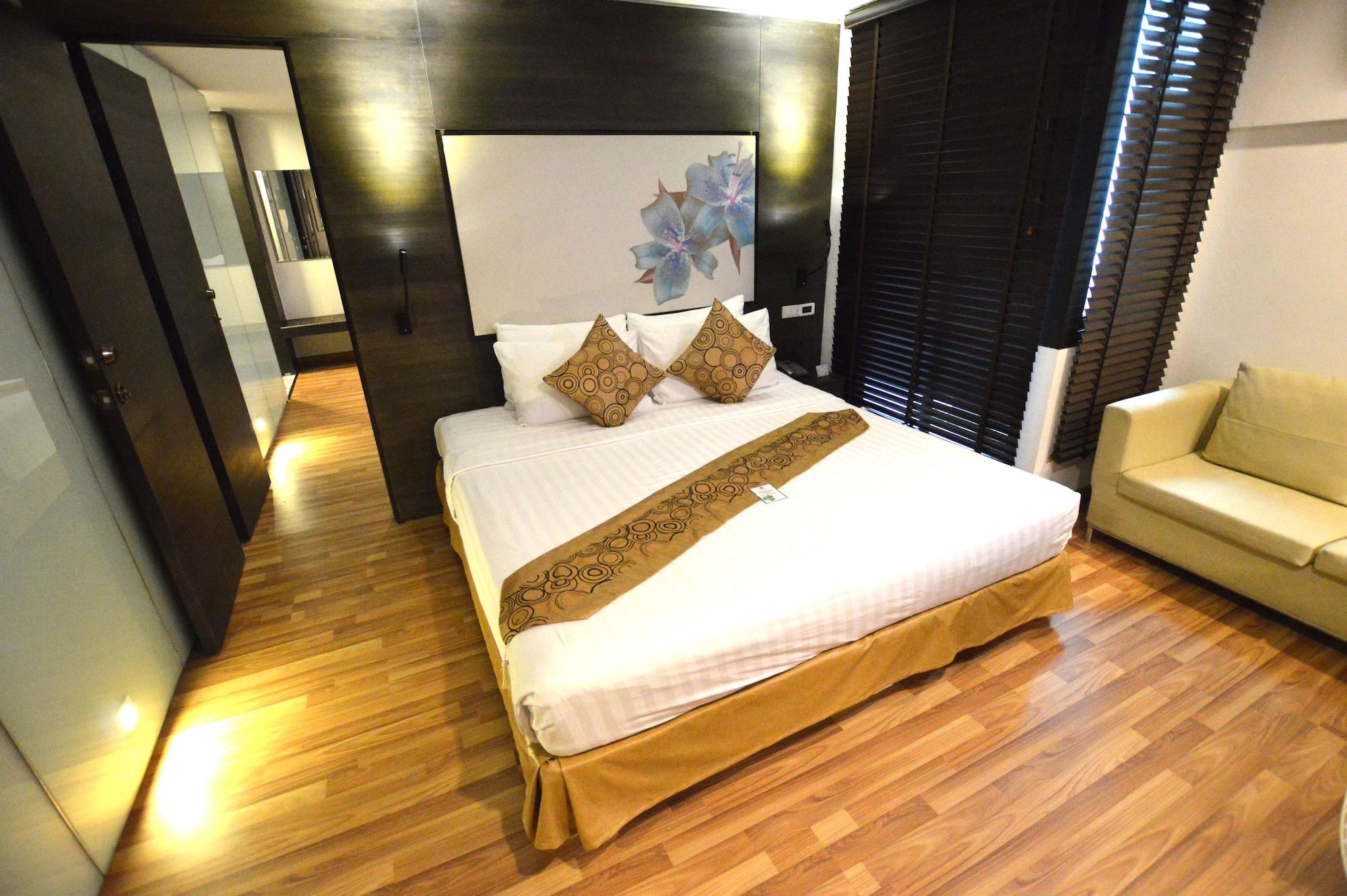 I Residence Hotel Silom Bangkok Esterno foto